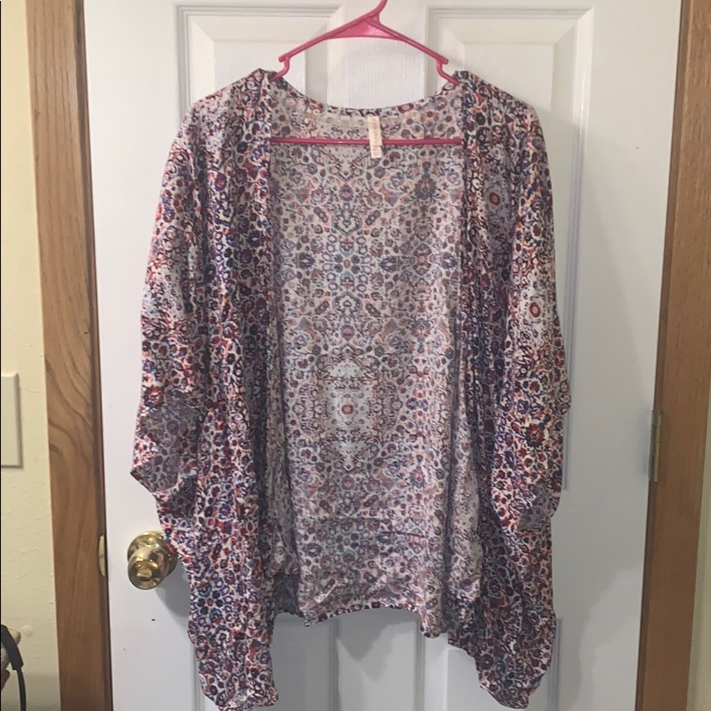 Floral Komodo